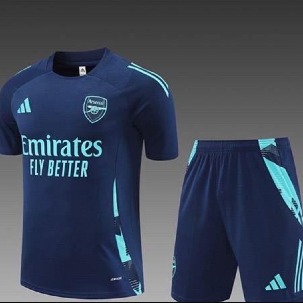 Arsenal Training Court Bleu