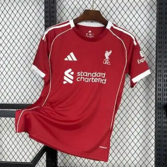 Liverpool Domicile 2025/2026