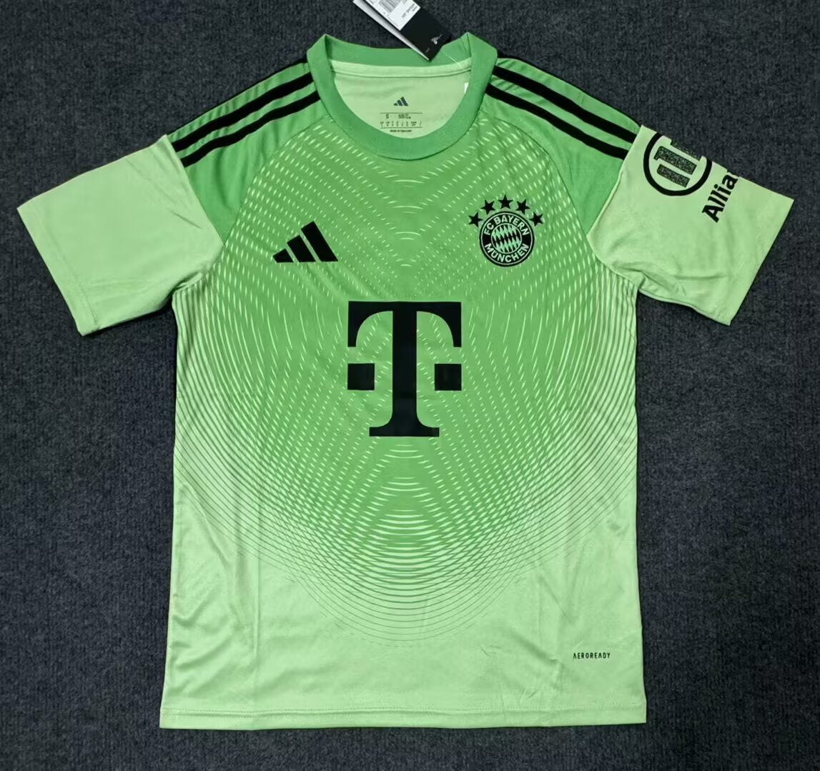 FC Bayern Munich Gardien 2025/2026