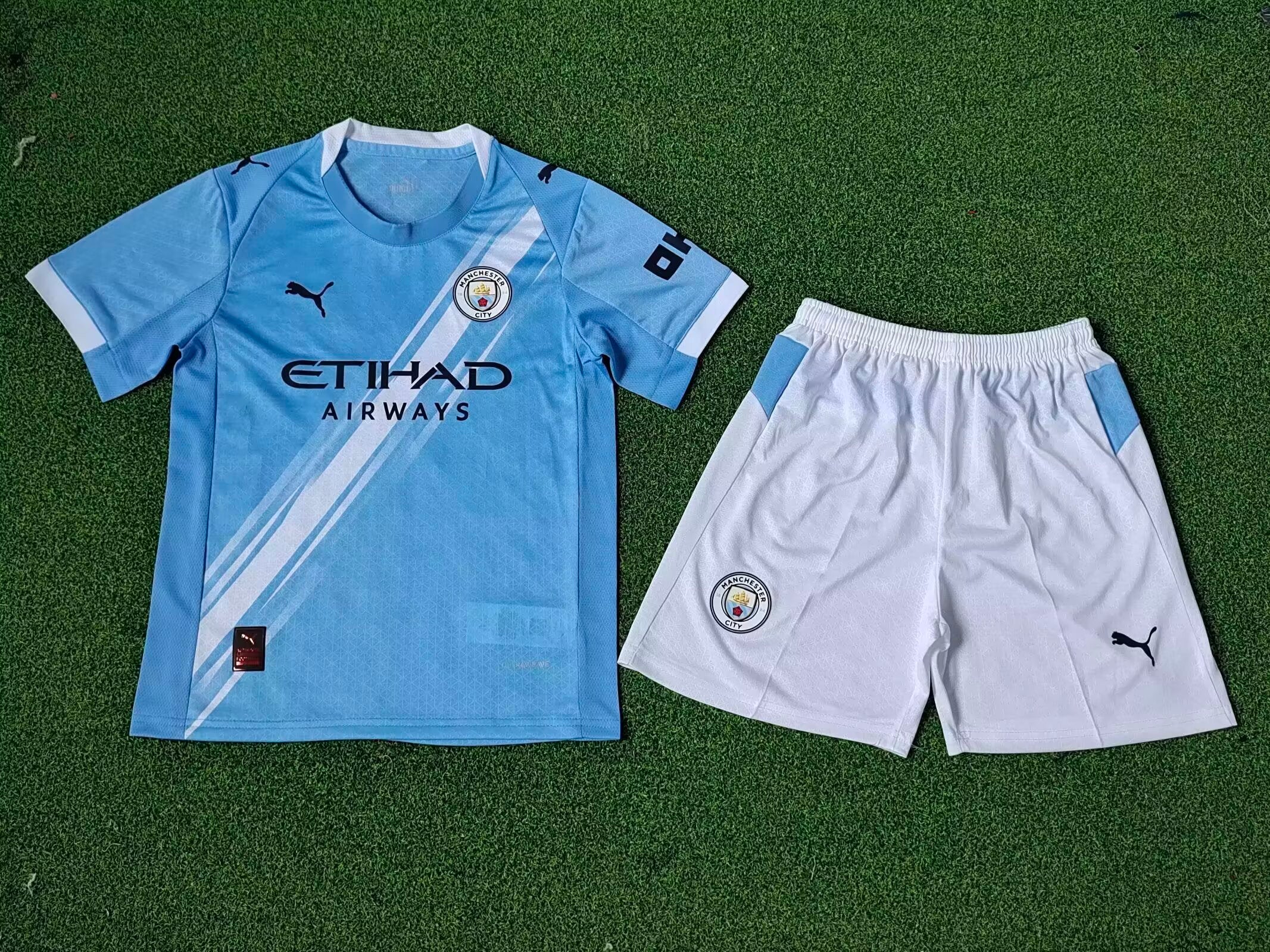 Kit enfant Manchester City Domicile 2025/2026